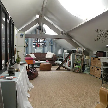 Cooconing Salon Avec Canape Convertible 住宿加早餐酒店 Deville-les-Rouen